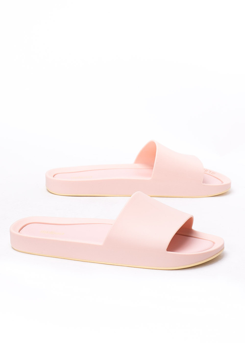 Melissa Beach Slide AD