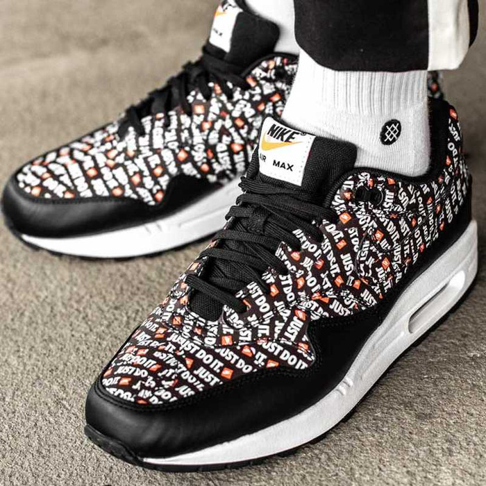 Nike Air Max 1 Premium (875844-009)