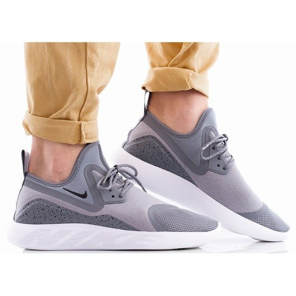 Nike Lunarcharge Essential (923619-002)