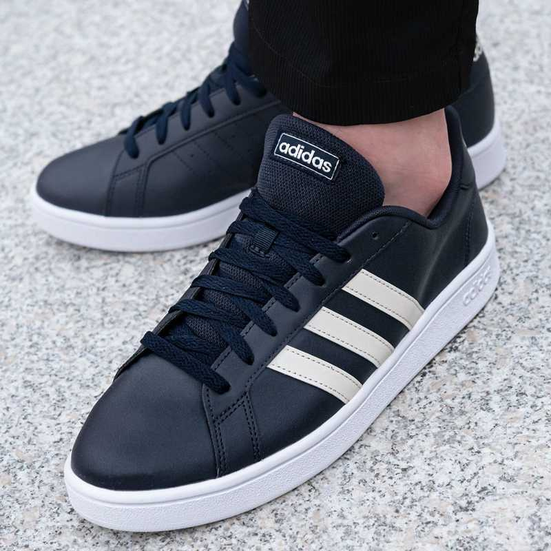 ee7906 adidas