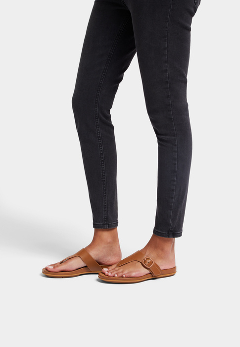 FITFLOP GRACIE RUBBER-BUCKLE LEATHER TOE-POST SANDALS