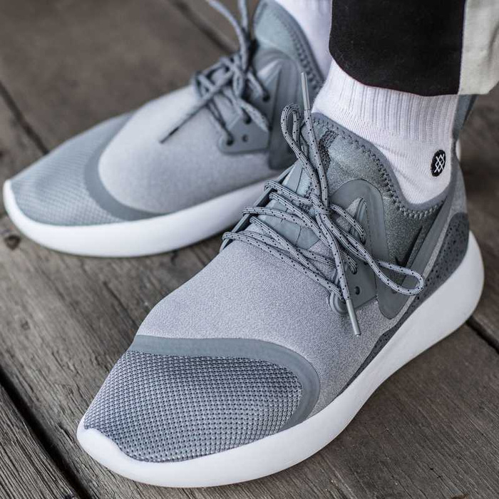 Nike Lunarcharge Essential (923619-002)