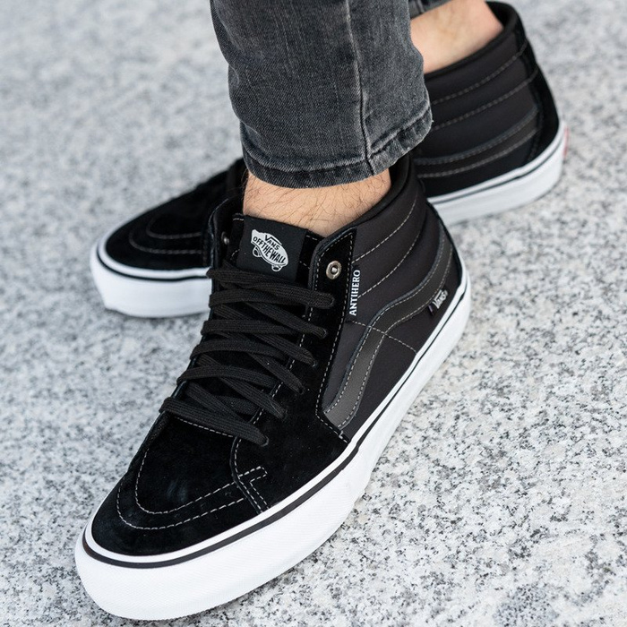 Vans SK8-Mid Pro (VN000D5IB8C1)