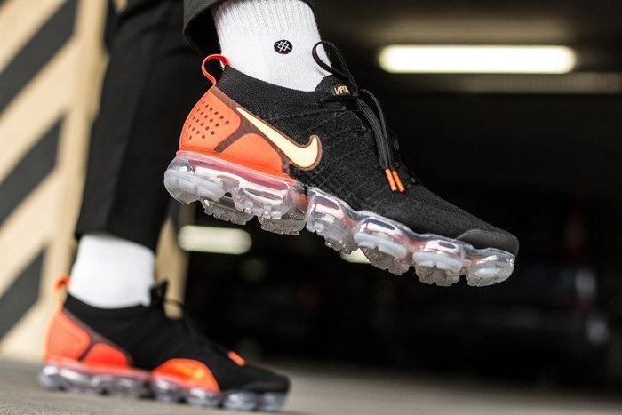 Nike Air VaporMax Flyknit 2 (942842-005)