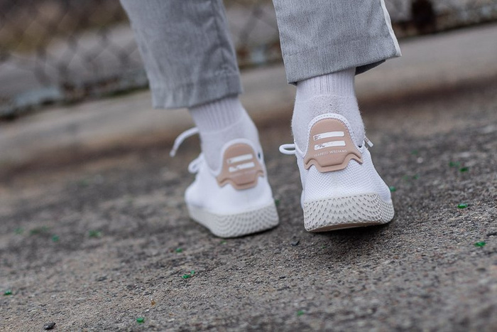 adidas Originals Pharrell Williams Tennis Hu (CQ2169)
