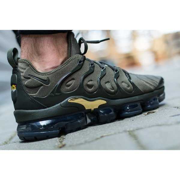 Nike Air Vapormax Plus (924453-300)