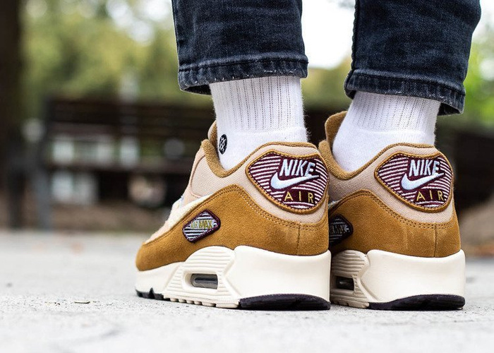Nike Air Max Premium SE (858954-200)