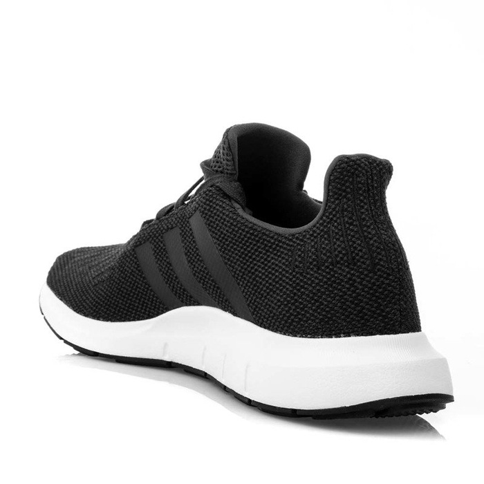 Adidas Swift Run (CQ2114)