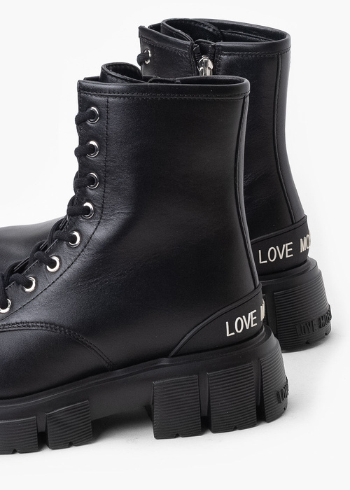 LOVE MOSCHINO JA24025G0HIA0-000 