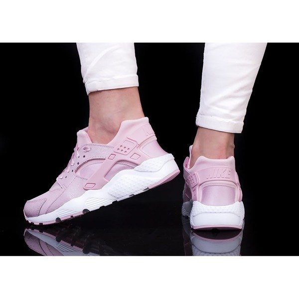 Nike Huarache Run SE (904538-600)
