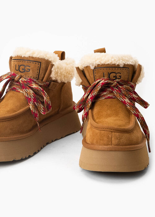 UGG W FUNKARRA CABIN CUFF