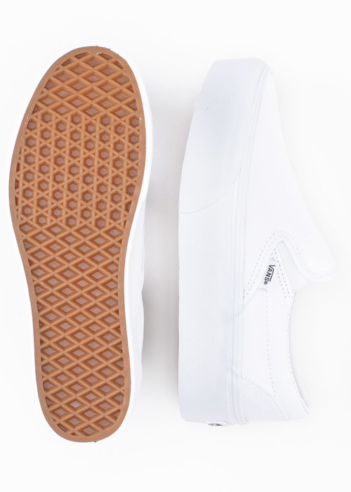 VANS UA CLASSIC SLIP-ON STACKFORM VN0A7Q5RW001 